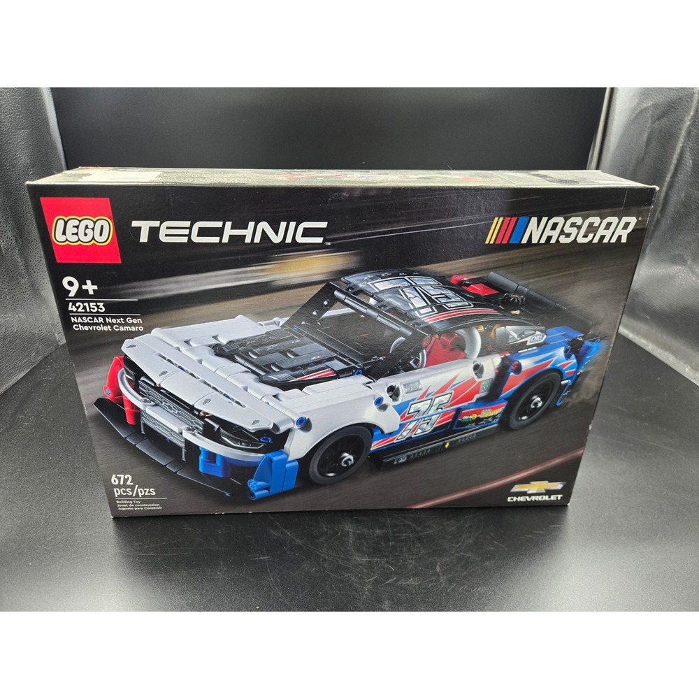 LEGO Technic NASCAR Next Gen Chevrolet Camaro ZL1 Set 42153 672 Pcs New